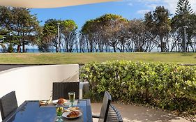 Waterview Beachside Apartment - Palms 2